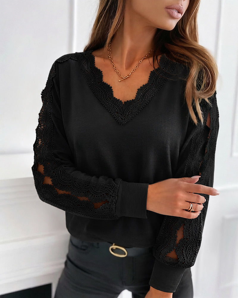 Women's Lace Patchwork V-Neck Top Hollow Out Drop Shoulder Long Sleeve Knit Pullover Elegant Loose Fit Casual Tee