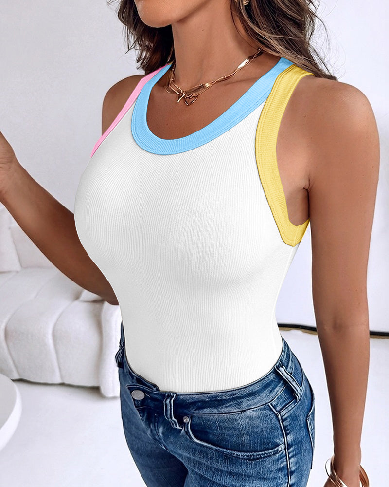 Women's Contrast Trim Ribbed Tank Top Slim Fit Sleeveless Round Neck Basic Camisole for Streetwear & Layering