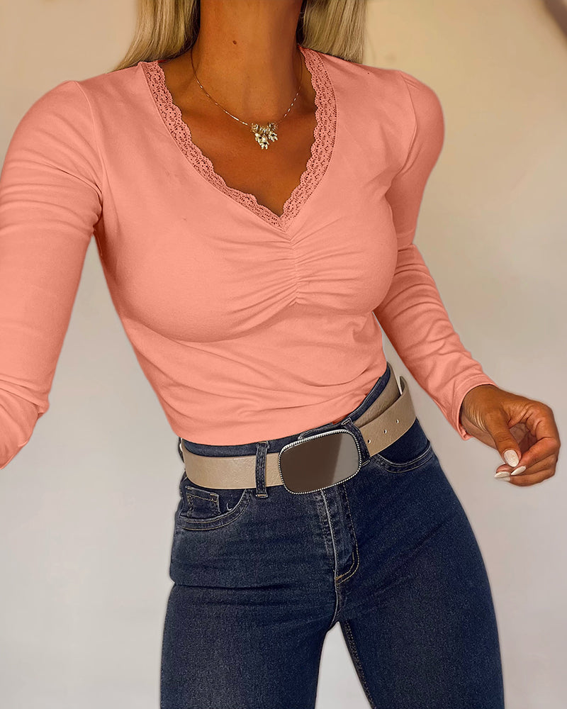 Women's Lace V Neck Ruched T Shirt Slim Fit Long Sleeve Tee Casual Elegant Top