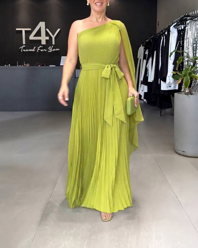 CHICME Women's One-Shoulder Pleated Maxi Dress Asymmetric Draped Cape Sleeve Twist Front Party Dress Elegant High-Waist Evening Dress