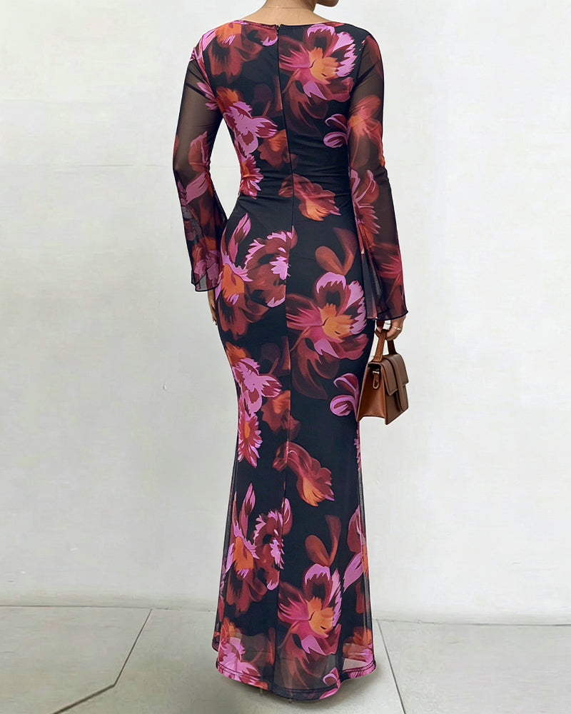 Women's Vintage Floral Mesh Dress Lace Trim Sweetheart Neck Flare Sleeve Bodycon Maxi Dress Mermaid Party Gown