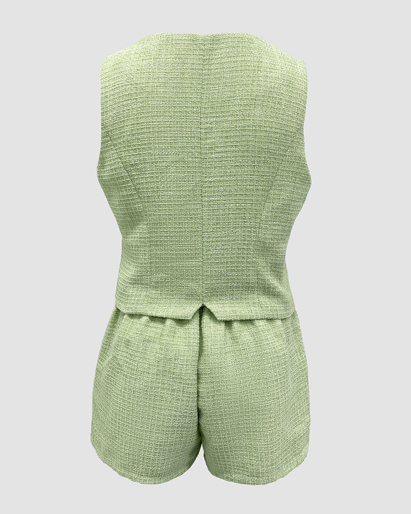 2 Pieces Outfit 3D Flower Decor V-Neck Sleeveless Button Front Vest and Chain Decor Zipper Fly Elastic Back Waist Shorts Set Casual Tweed Set