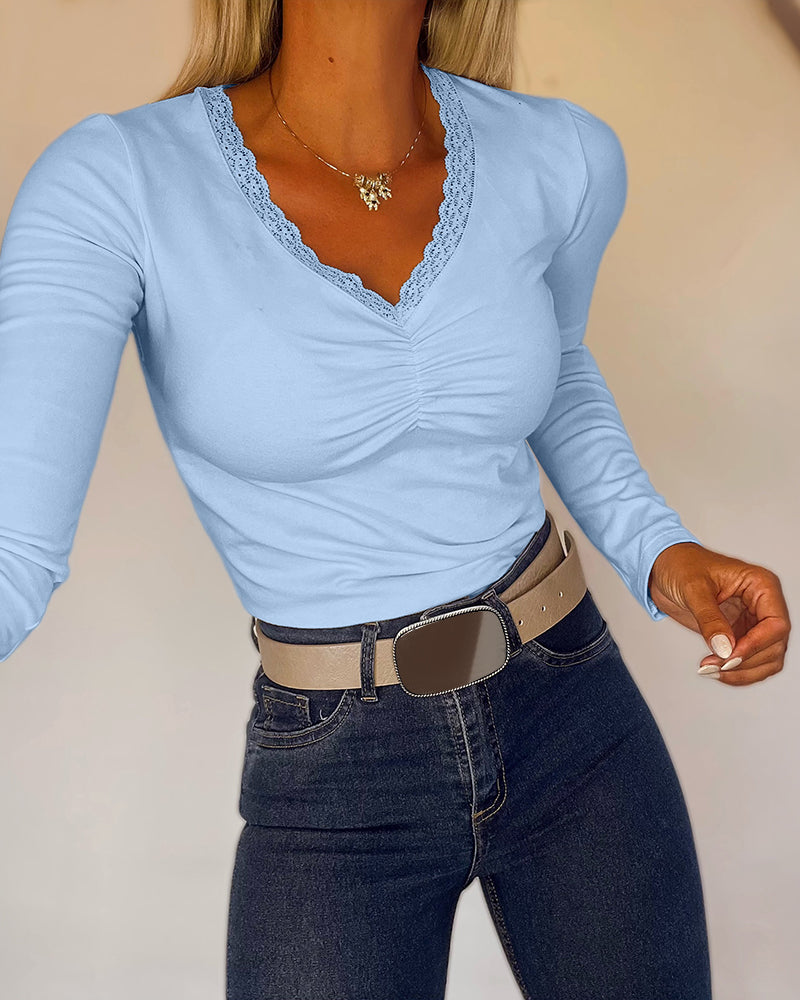 Women's Lace V Neck Ruched T Shirt Slim Fit Long Sleeve Tee Casual Elegant Top