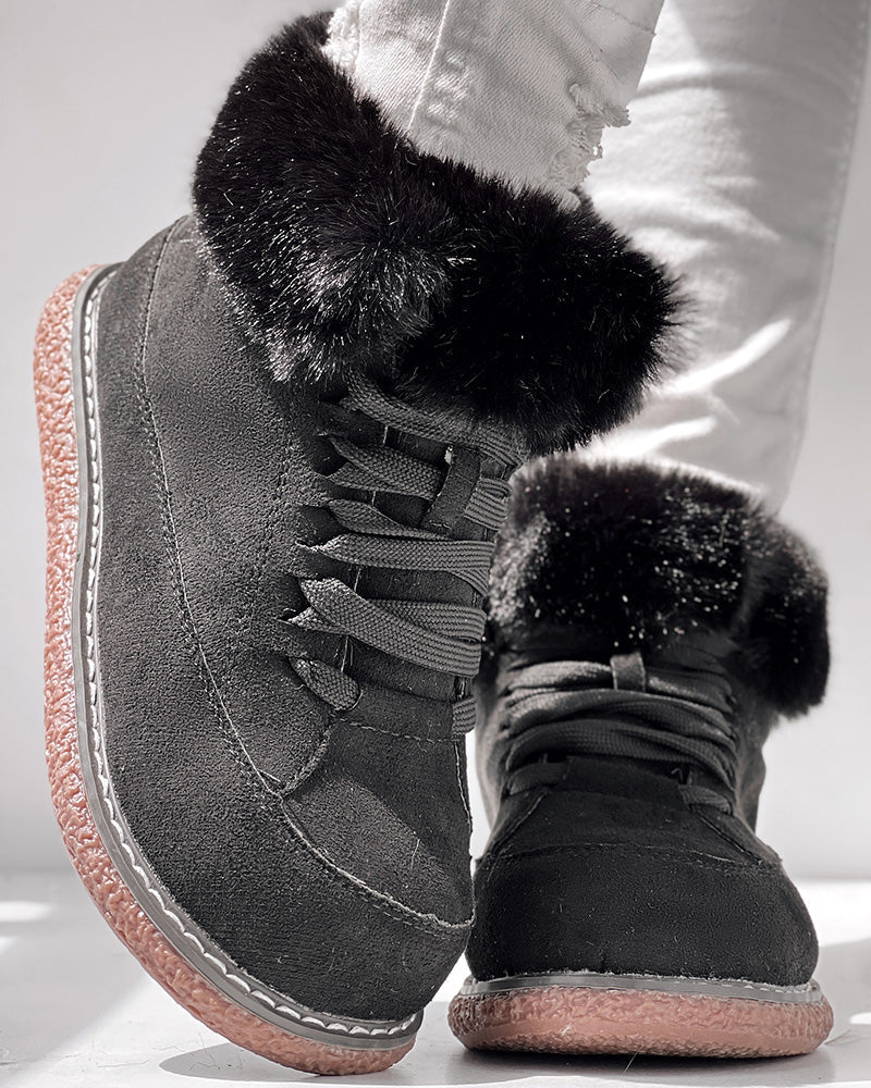 Fuzzy Detail Lined Lace-up Snow Boots