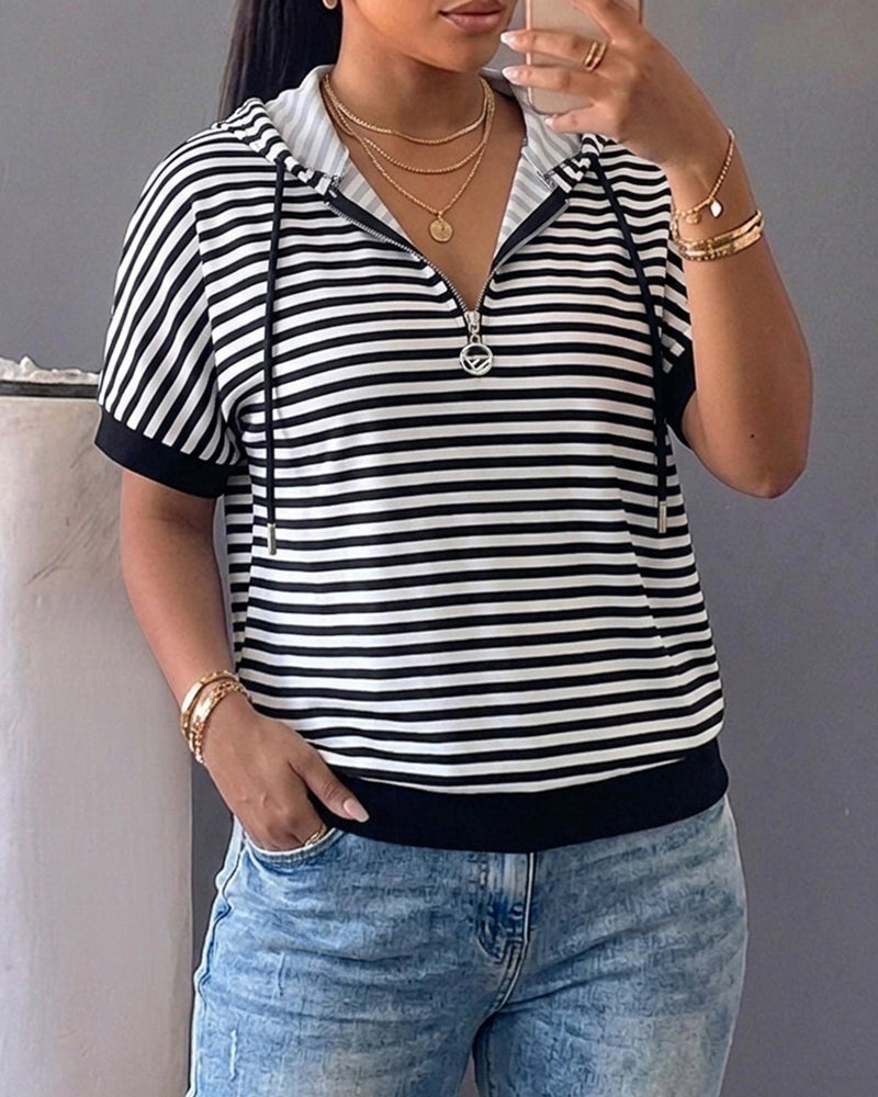 Women's Striped Half Zip Drawstring Hoodie Short Sleeve Sweatshirt Loose Contrast Trim Casual Pullover Top
