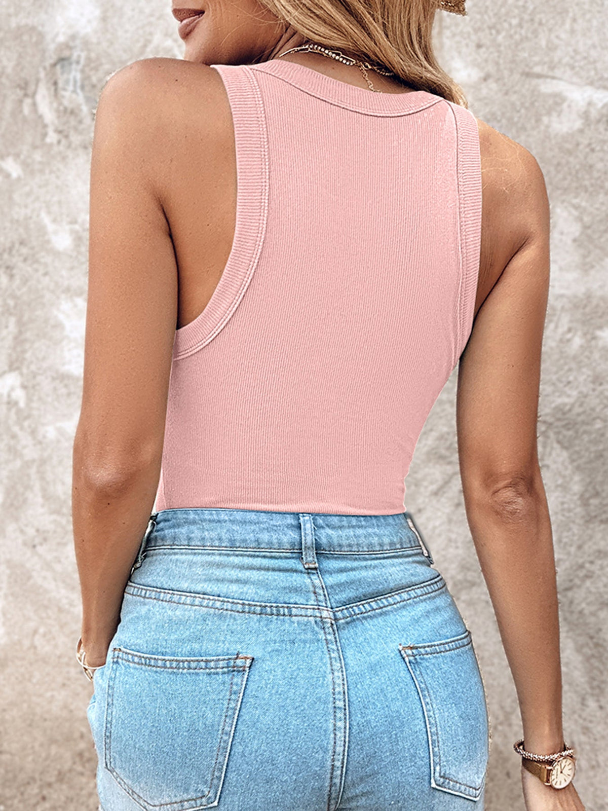 ChicMe Built-in Bra Ribbed Round Neck Tank Top