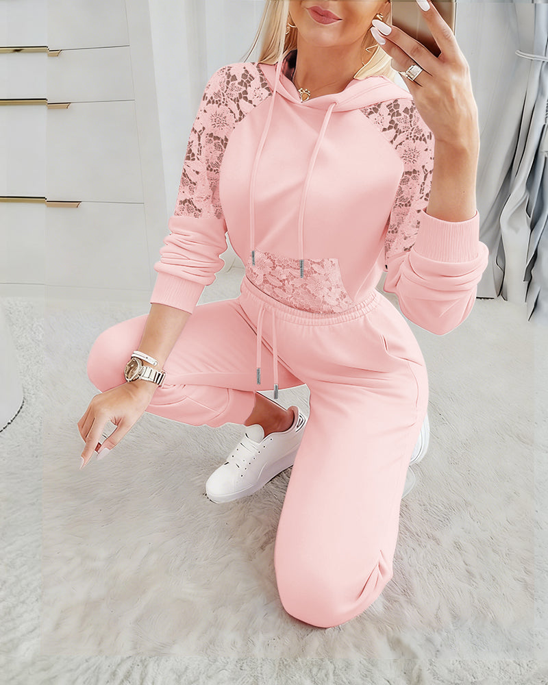 2 Pieces Outfit Guipure Lace Spliced Kangaroo Pocket Drawstring Hoodie Sweatshirt and Drawstring Elastic Waist Jogger Sweatpants Set